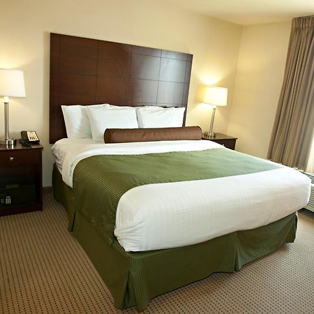 Cobblestone Inn & Suites - Langdon 部屋 写真