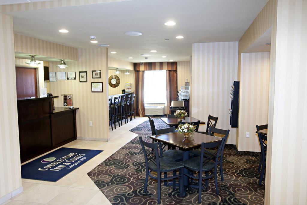 Cobblestone Inn & Suites - Langdon エクステリア 写真