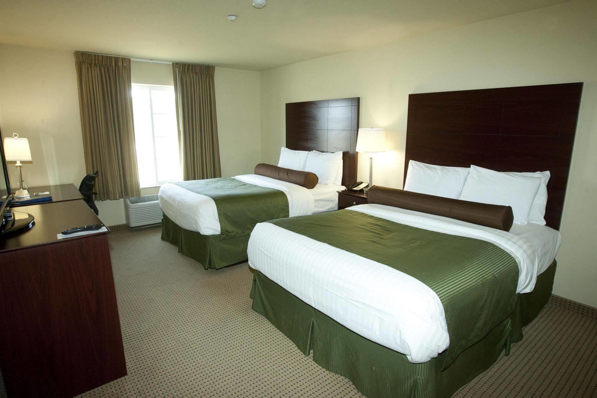 Cobblestone Inn & Suites - Langdon エクステリア 写真